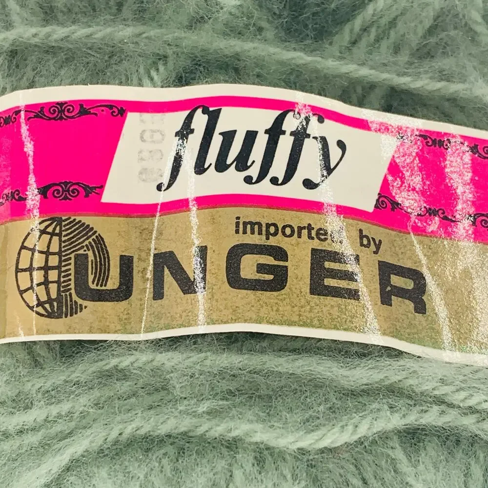 Unger Fluffy Yarn Green 100% Acrylic Made In France Machine Washable Colorfast